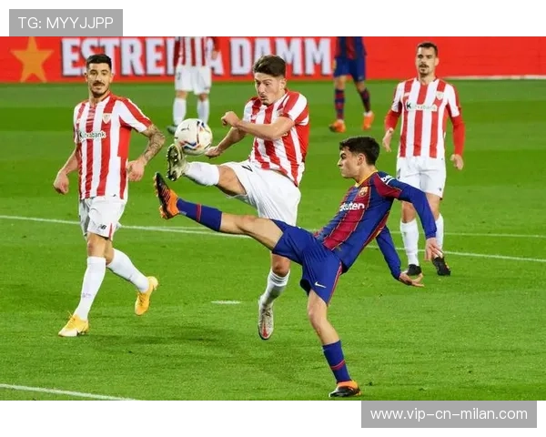 欧冠赛场球队技术统计推动教练战术调整即时化