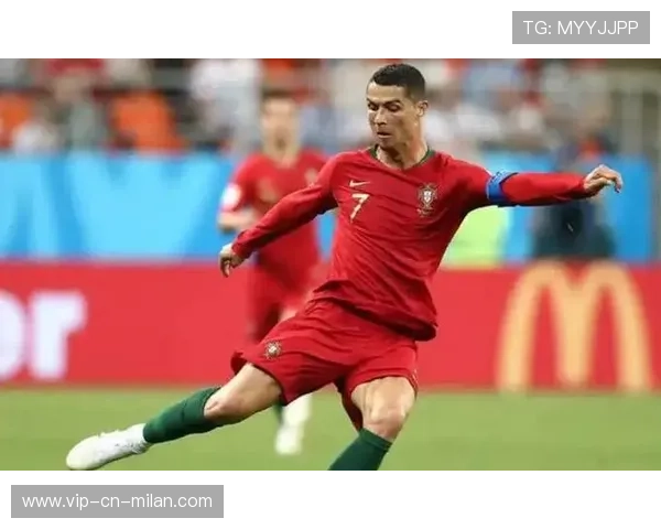 C罗禁区外突然转身抽射，葡萄牙再次掌握冲击力——用全新装备点燃每一次突破