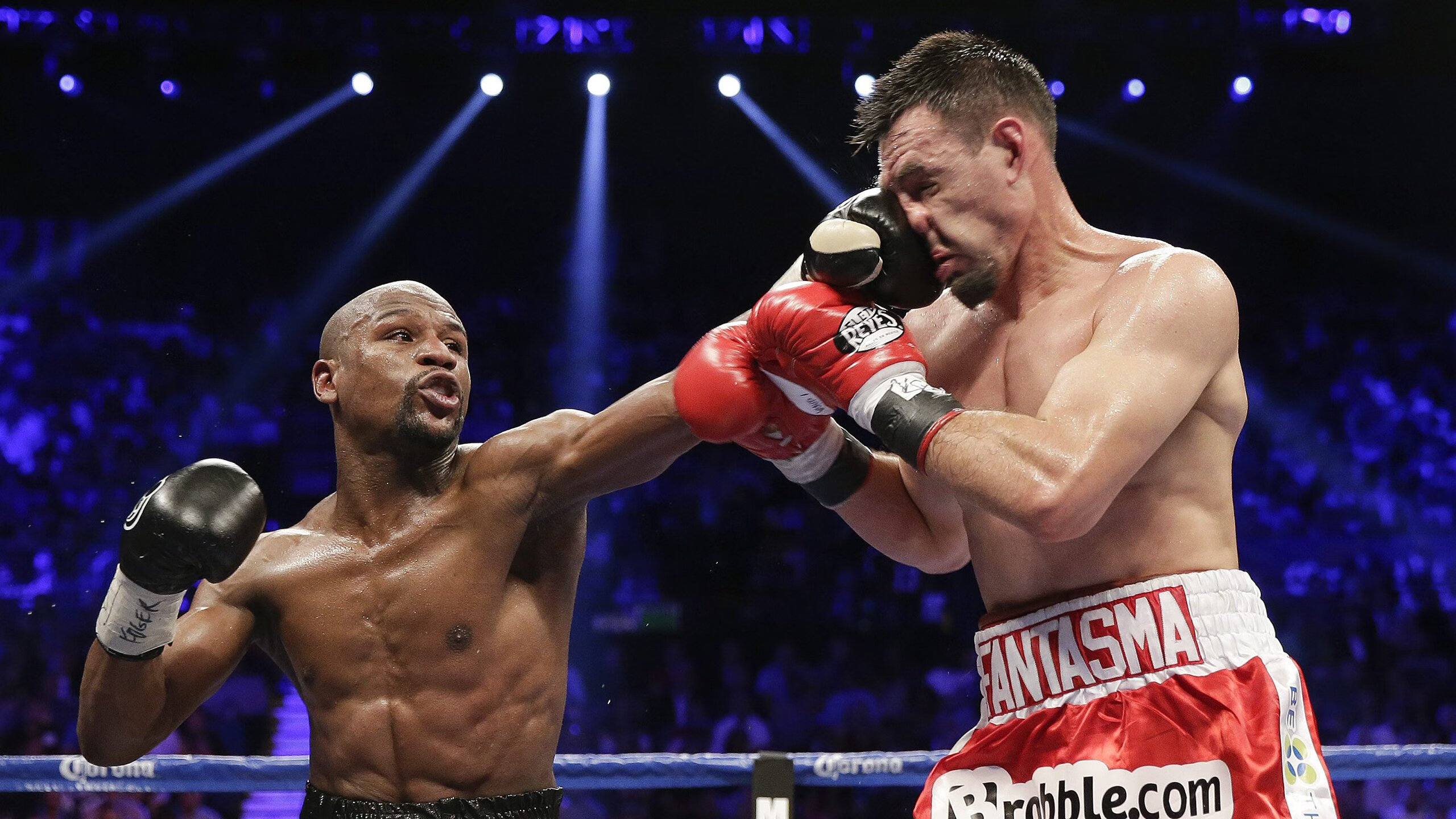 “牛仔3K亲子跑：从香港街头出发，亲子笑声满载”